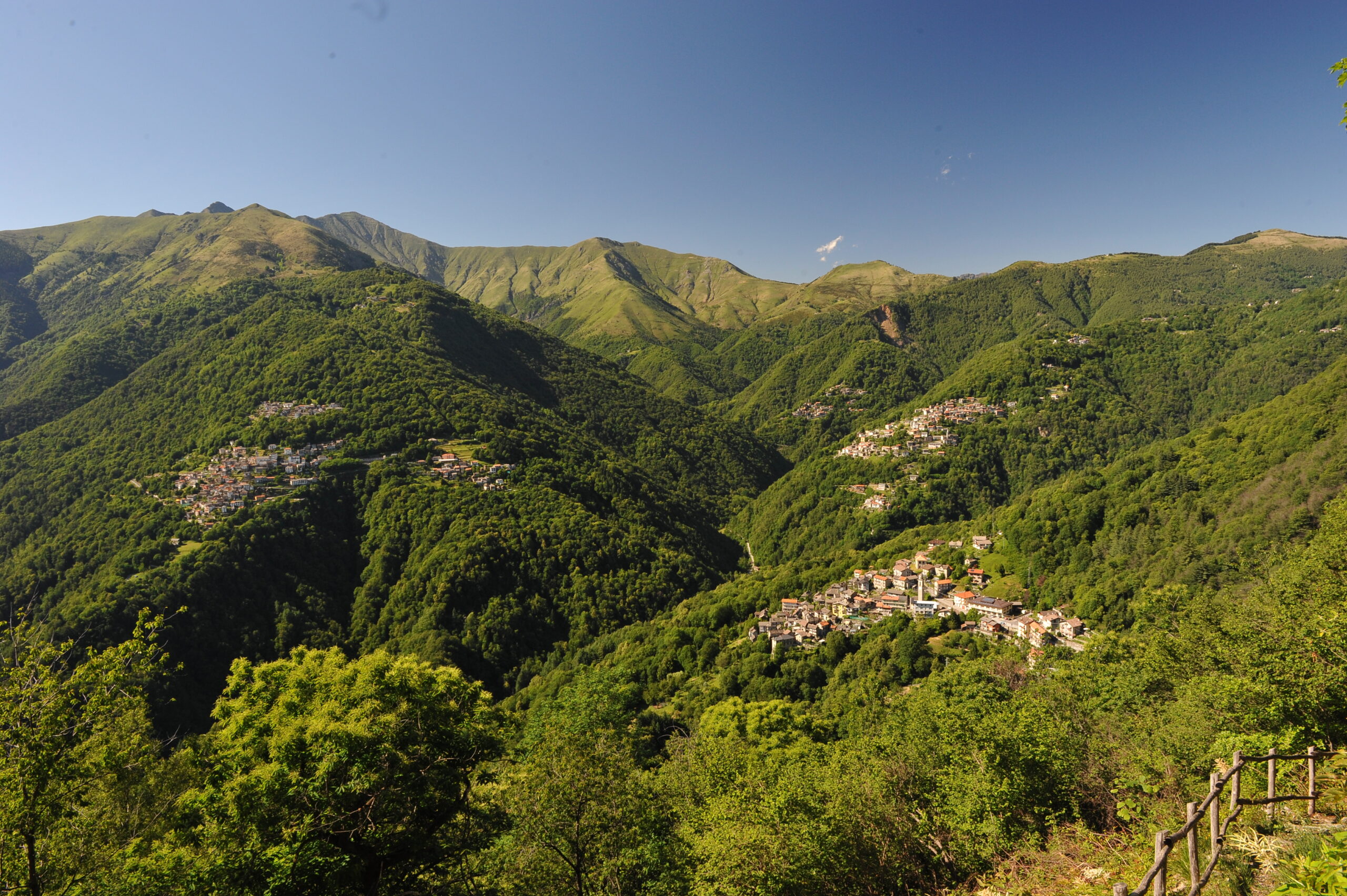 ESIO E LA VALLE INTRASCA